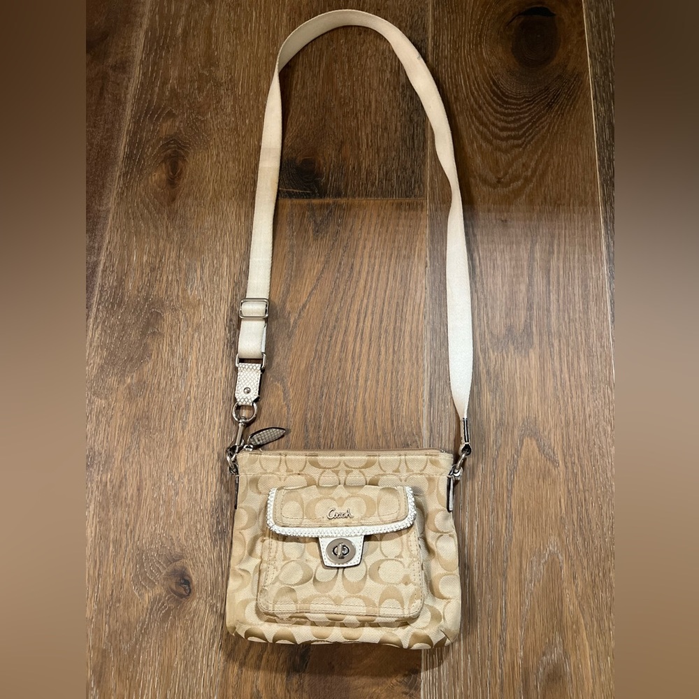 Coach crossbody purse